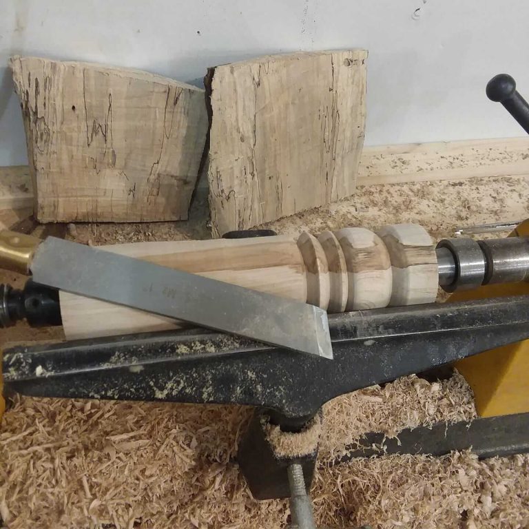 A Guide to Wood Turning Tools 2024