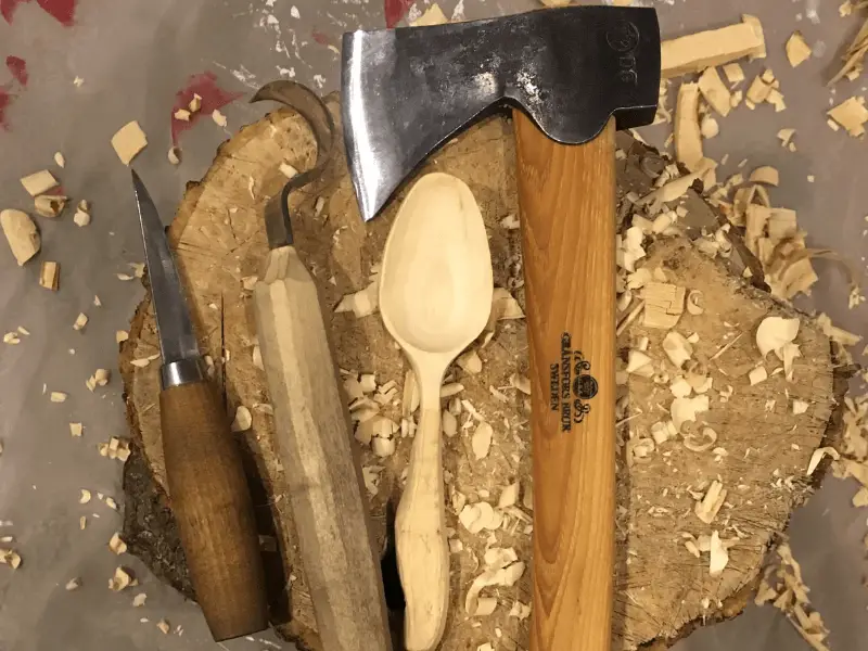 whittling a spoon with the Best axe for spoon carving