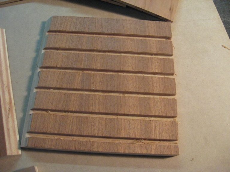 Best plywood for shelves 2024