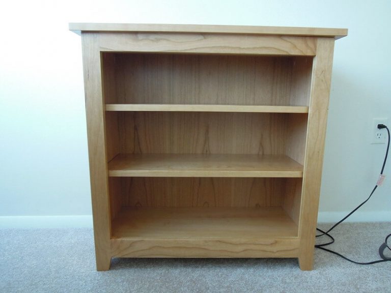 Best plywood for shelves 2024