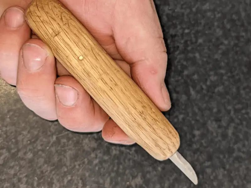 Hand-made detail knife