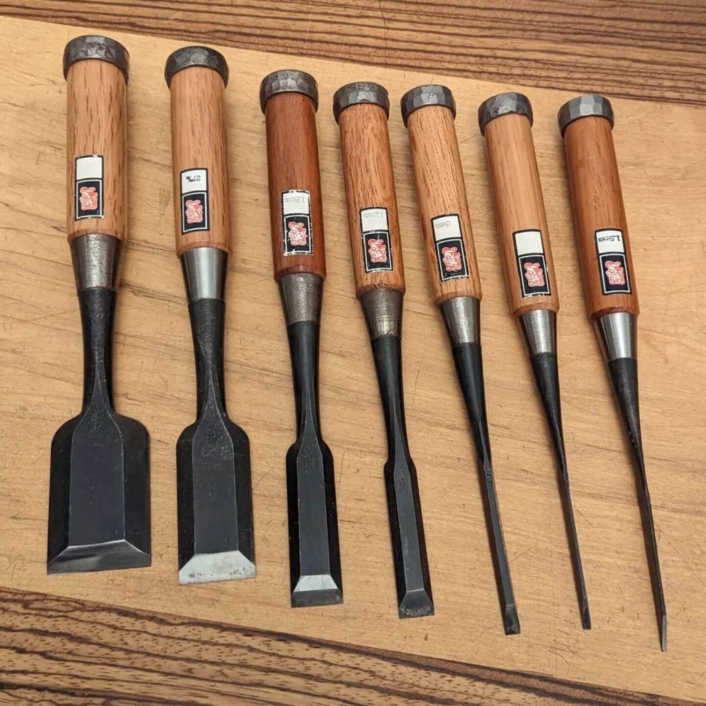 different chisel sizes