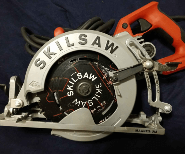 SKILSAW SPT77WML 15 Amp 7 ¼” Worm Drive Circular Saw