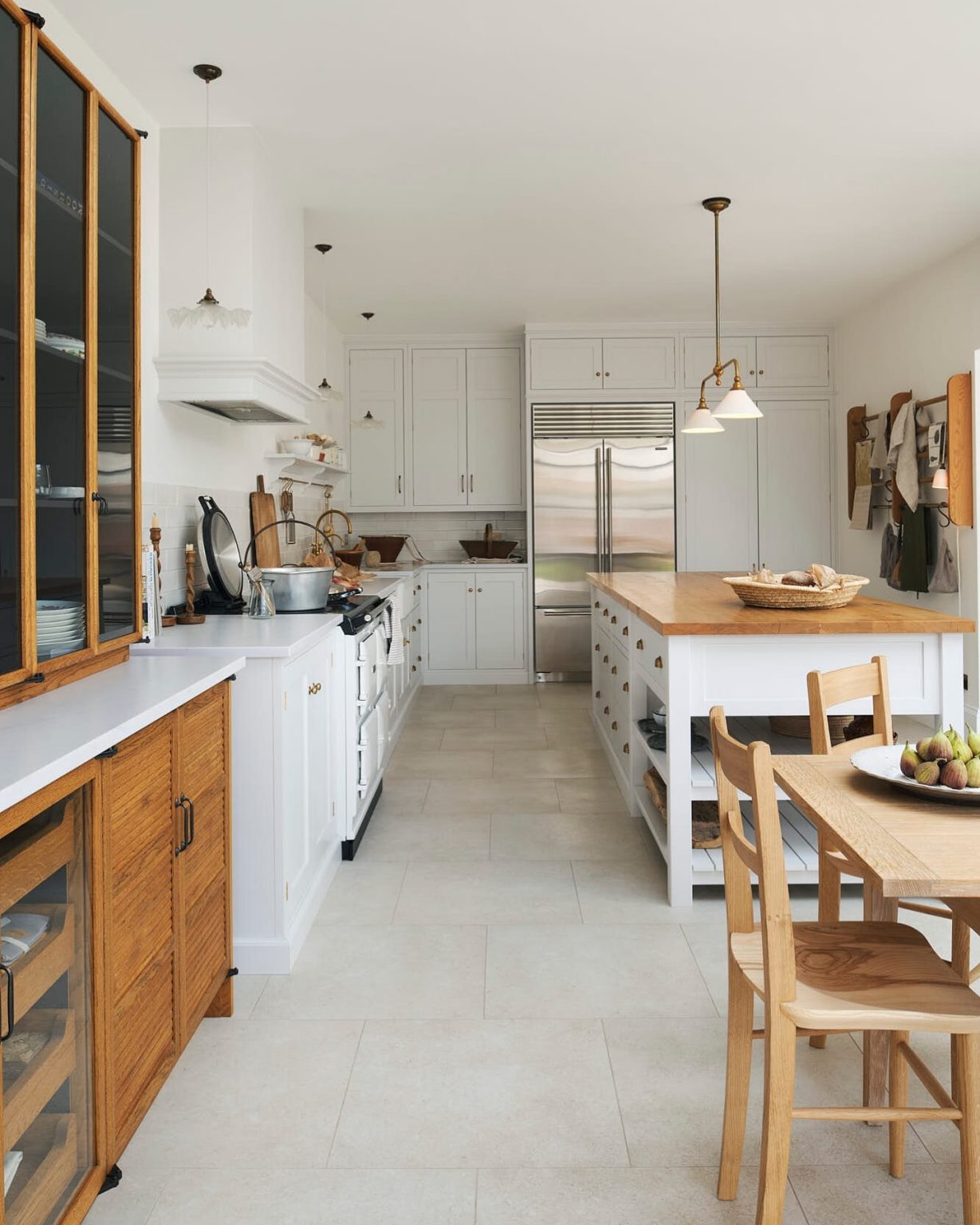20 stylish kitchen island designs that y'll love 2025