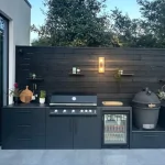 outdoor kitchen