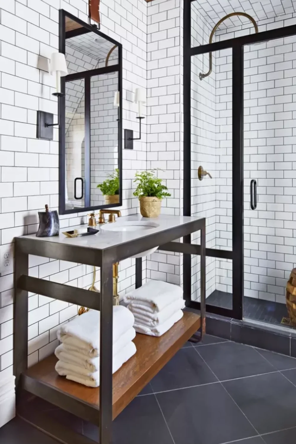 white bathroom decor ideas