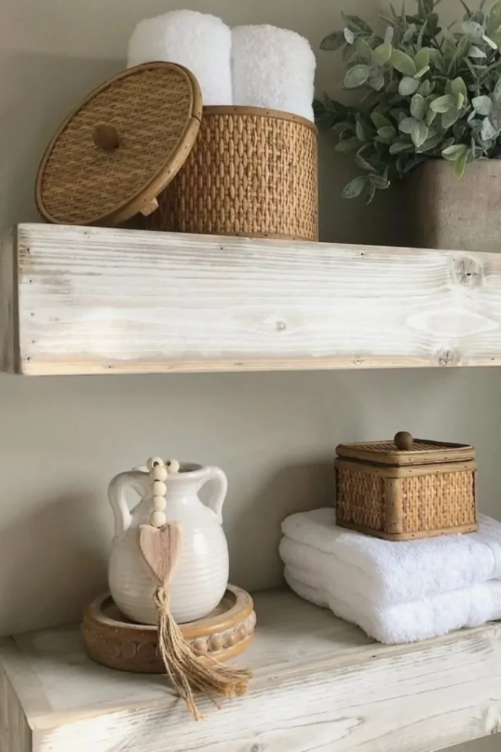 decor ideas for bathroom shelves