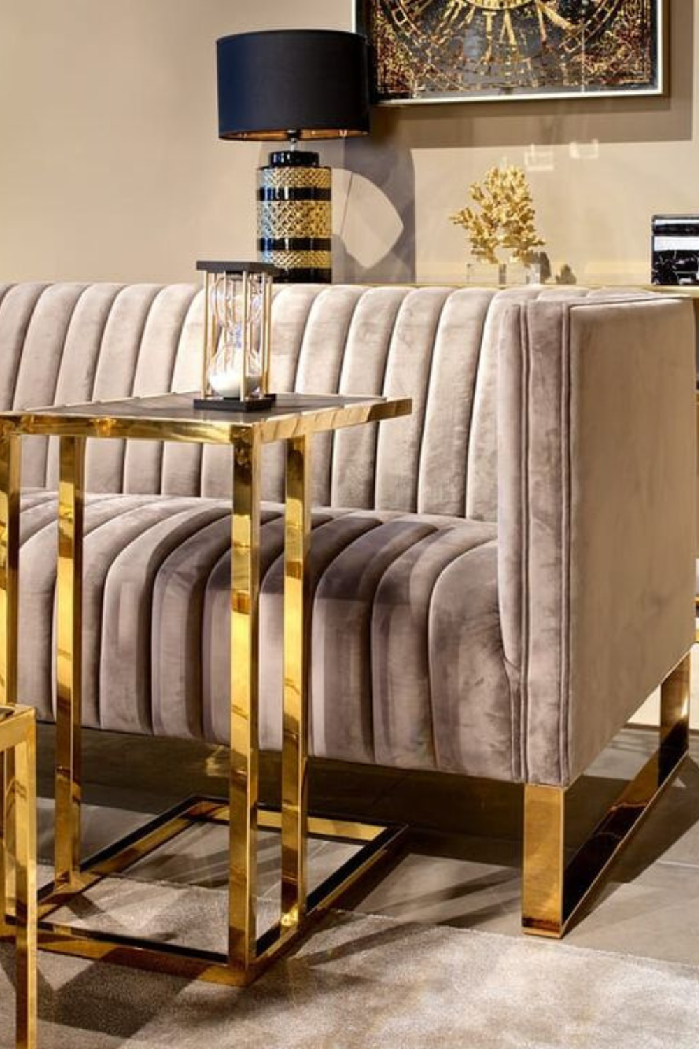 gold living room decor ideas